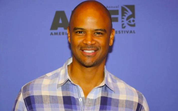 Dondré Whitfield